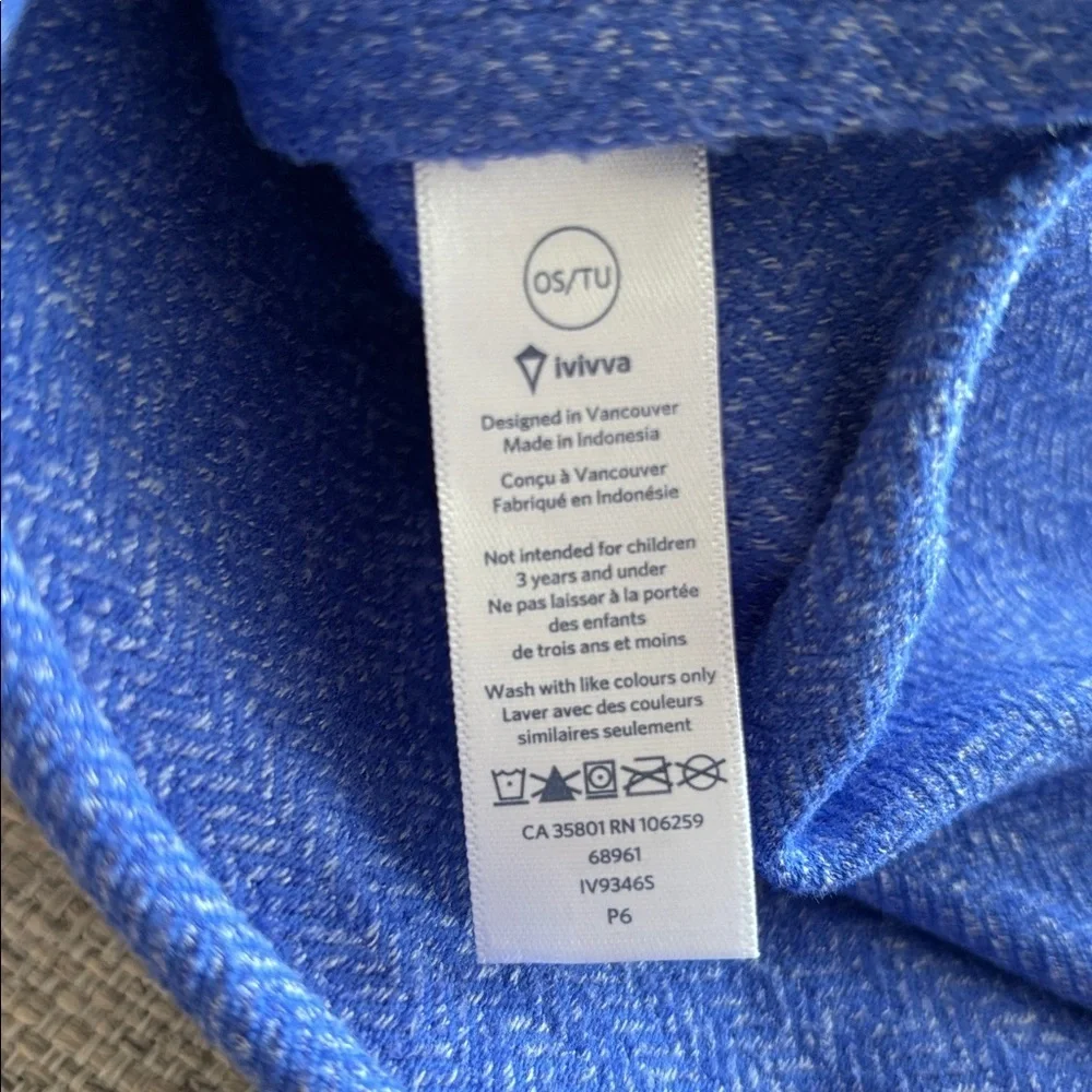 Ivivva grey snap